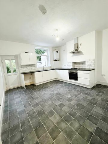 2 bed terraced house to rent in Primrose Street, Accrington, BB5 - Photo 5