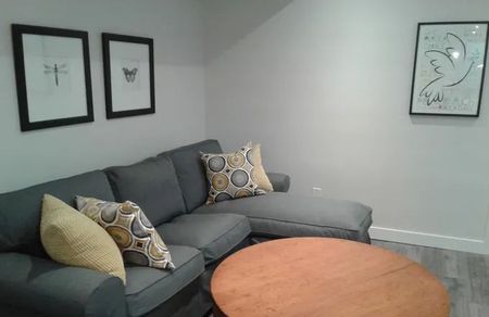 For Lease - 15 Castlefield Avenue Unit# Lower, Toronto, Ontario - Photo 2