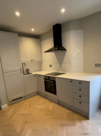 1 Bed Flat, Munster Road, SW6 - Photo 5