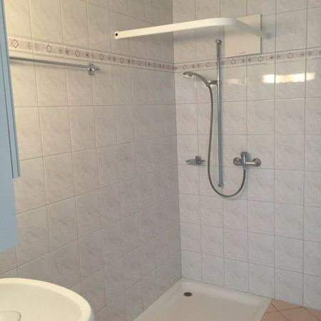Appartement de 2,5 pièces au 1er étage - Photo 3