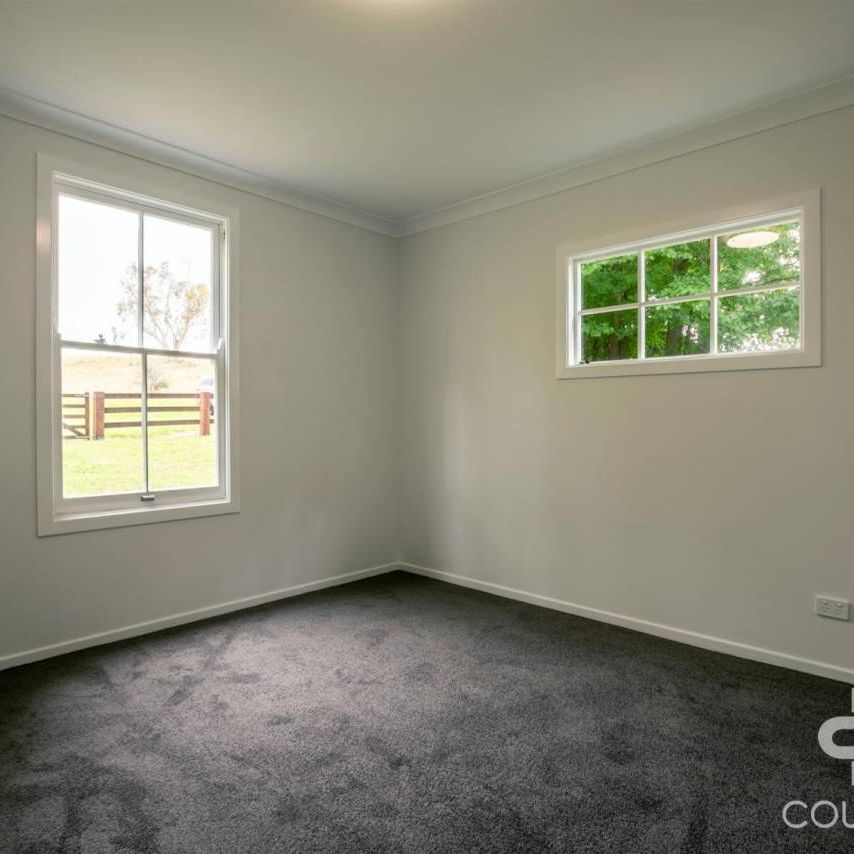 Charming Country Home - Photo 1
