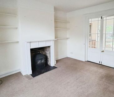 4 bedroom semi-detached house to rent - Photo 3