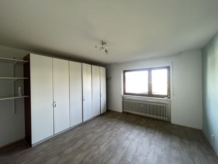 Helle 3-Zimmer-Wohnung mit Balkon und Garage - Photo 3