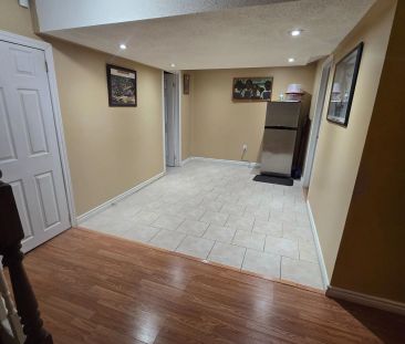 19 Red Plant Crescent #Basement (Private 1 Bath) - Photo 3