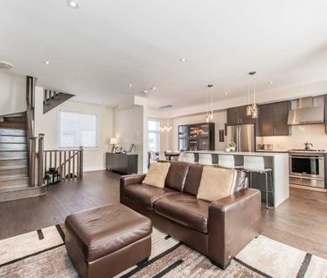 For Lease - 37 Juneau Street, Vaughan, Ontario - Photo 6