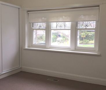 39 Chadstone Road, Malvern East VIC 3145 - House For Rent | Domain - Photo 5