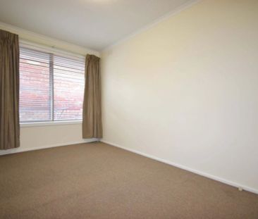 Cosy & Low-Maintenance 2-Bedroom Unit - Photo 4