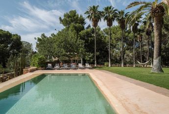 Luxury 6 bedroom Detached House for rent in Cala de Portinatx, Balearic Islands