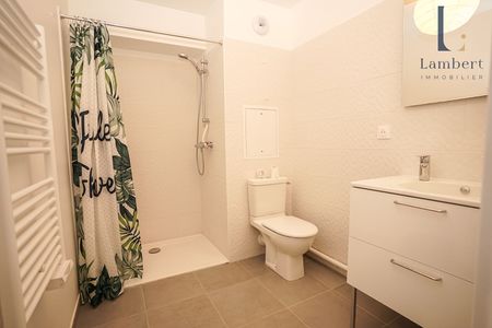 Location Appartement 1 pièce 33m² - Photo 4