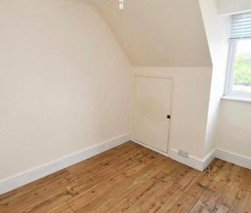 3 bedroom maisonette to rent - Photo 3