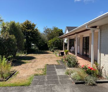 TIDY THREE BEDROOM STRANDON HOME - Photo 1