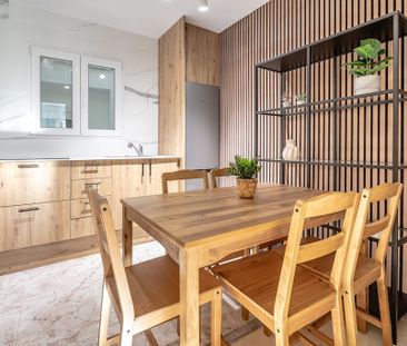 Carrer de Sueca, Valencia, Valencian Community 46006 - Photo 5