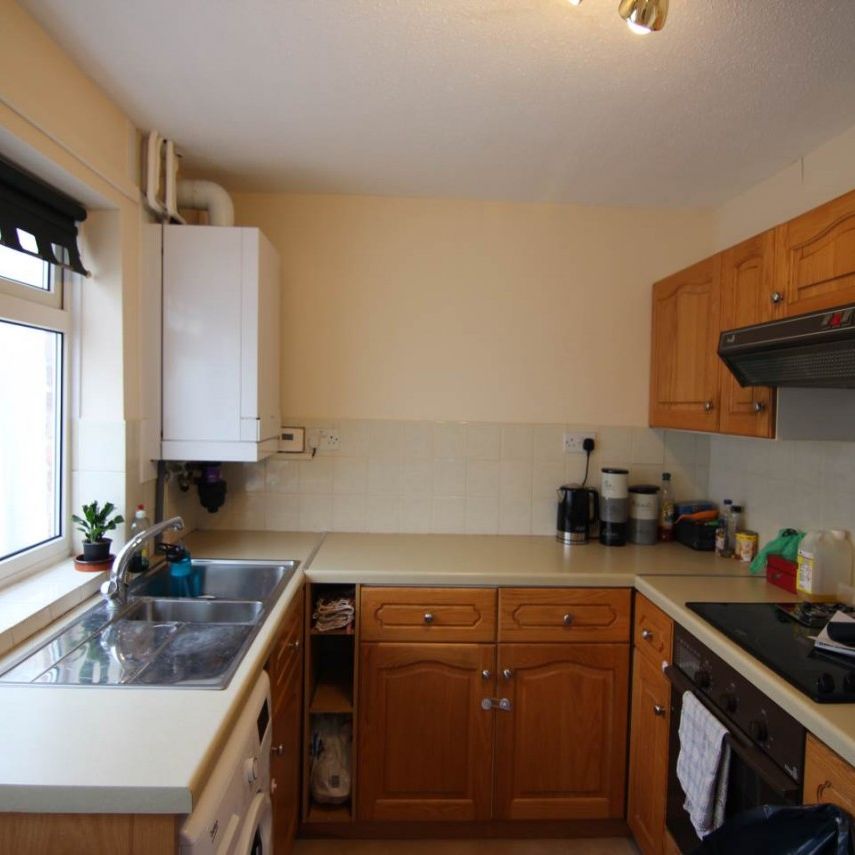 North Worle, Weston-super-Mare, North Somerset - Photo 1