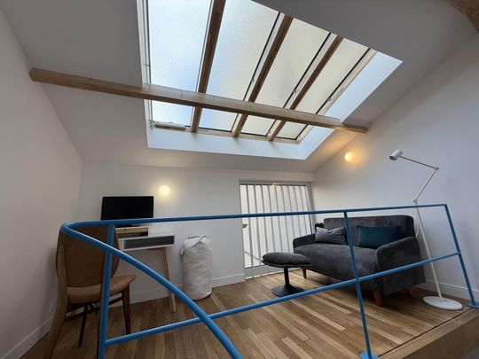 Location Appartement 1 pièce Meublé 38m² PARIS 15ème - Photo 1