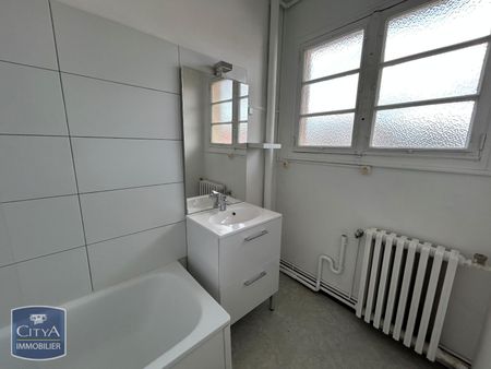 Location Appartement 3 pièces 67m² CHARNAY LES MACON 71850 - Photo 4
