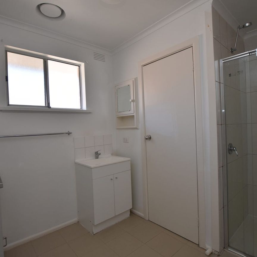 2/113 Kelvinside Road, Noble Park, Vic 3174 - Photo 1