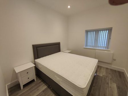 2 bedroom flat to rent - Photo 3