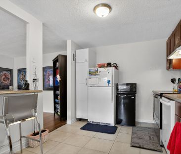 For Lease - 1465 Baseline Road Unit# 803, Belair Park - Copeland Pa... - Photo 6