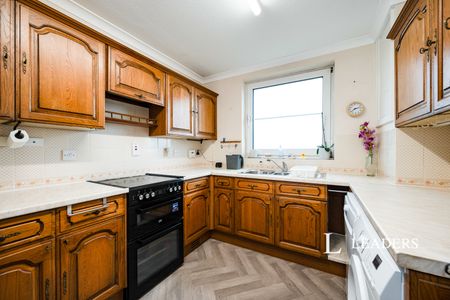 2 bedroom apartment to rent Blount Road, Portsmouth, PO1 - Photo 3