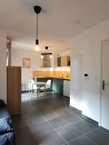 STUDIO MEUBLE -TOULON CENTRE - Photo 4