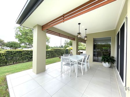 14 Kalgoorlie Street, Pimpama QLD 4209 - House For Rent | Domain - Photo 4