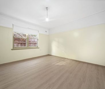 32 Vicliffe Avenue, - Photo 1