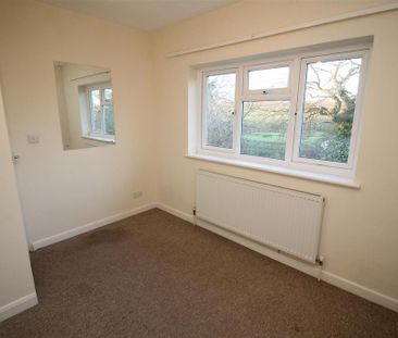 3 bedroom detached house to rent - Photo 5