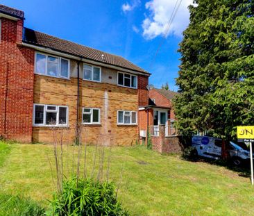 2 bedroom maisonette to rent - Photo 1
