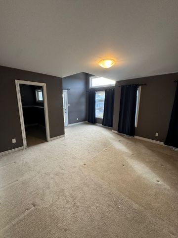 For Lease - 25 Mclaughlin Street, Welland, Ontario - Photo 2