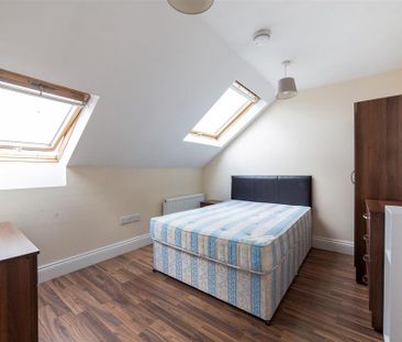 4 bedroom maisonette to rent - Photo 4