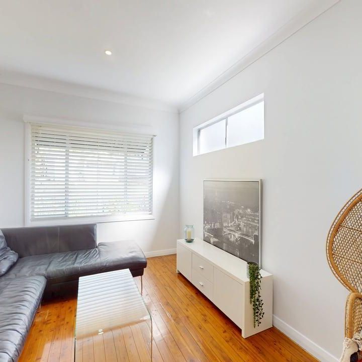 33a Floraville Road, Belmont North NSW 2280 - Photo 1