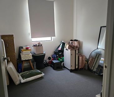 Mawson Lakes - Photo 1