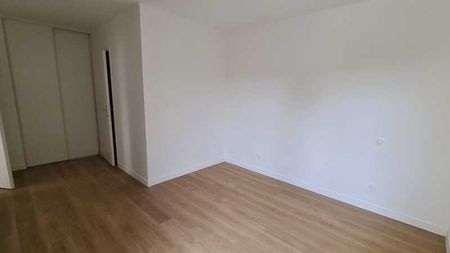 Location Maison 115 m² - Photo 5