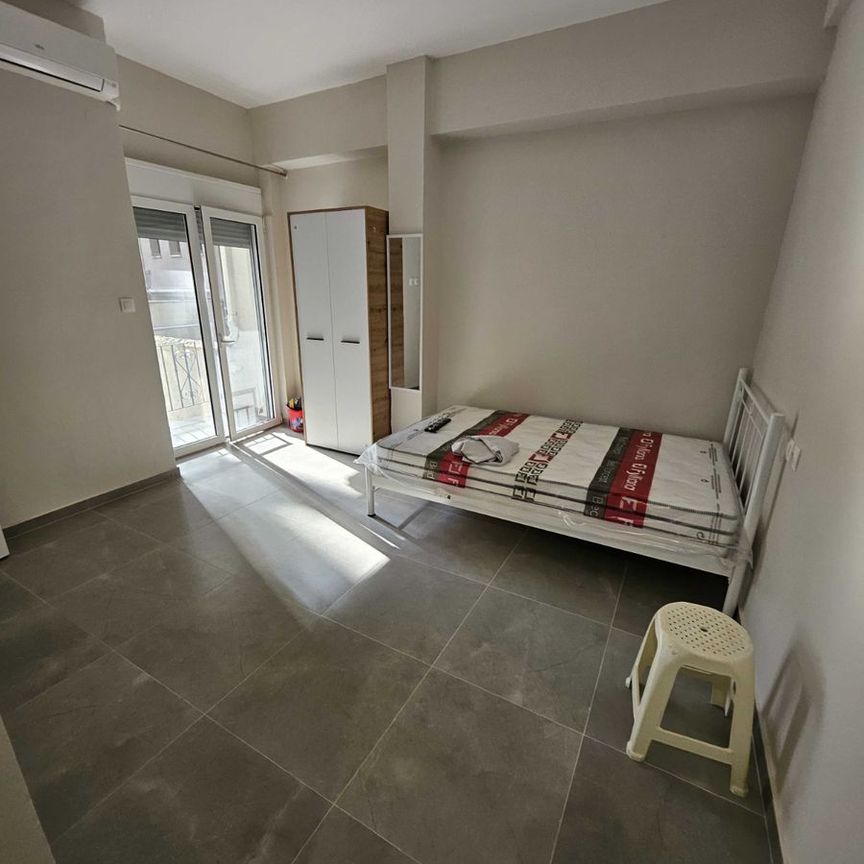 Studio/Γκαρσονιέρα για ενοικίαση - Λάρισα, - Φωτογραφία 1
