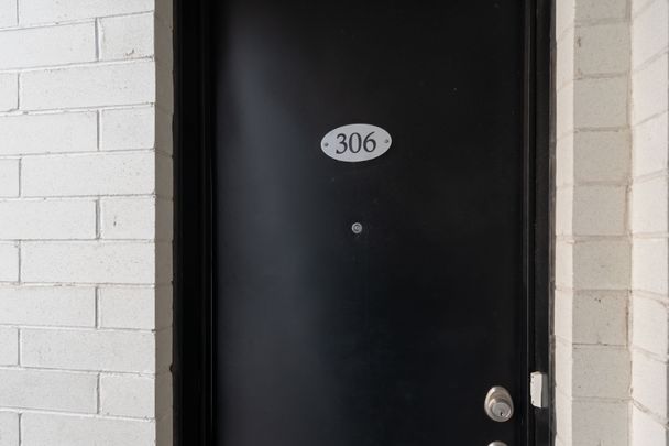 For Lease - 132 Widdicombe Hill Boulevard Unit# 306, Toronto, Ontario - Photo 1