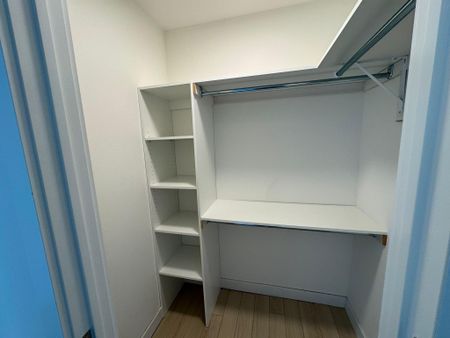 For Lease - 3079 Trafalgar Rd Road Unit# 1310, Oakville, Ontario - Photo 3