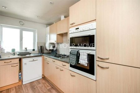 3 bedroom penthouse to rent - Photo 2