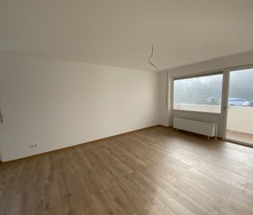 Gemütliche 2-Zimmer-Wohnung mit Wannenbad und Balkon - Photo 4