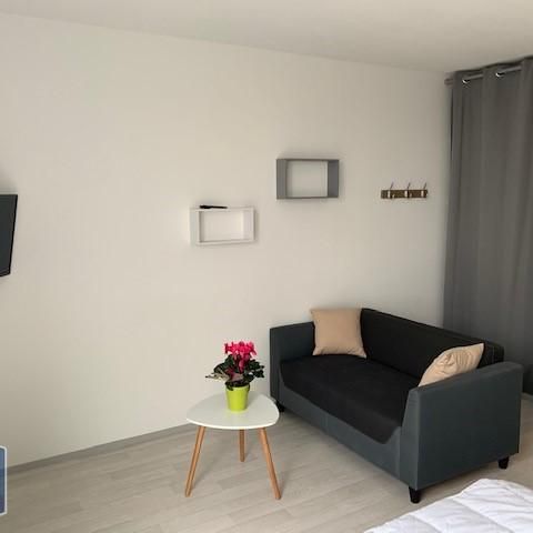 Location Appartement 1 pièce 23m² POITIERS 86000 - Photo 1