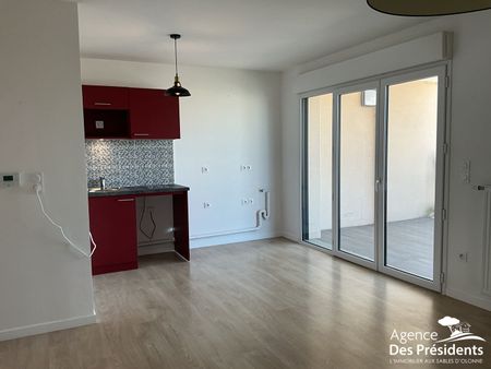 Location Appartement 2 pièces 43m² - Photo 2