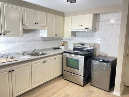 For Lease - 126 St Bees Court Unit# Lower, London North, Ontario - Photo 2