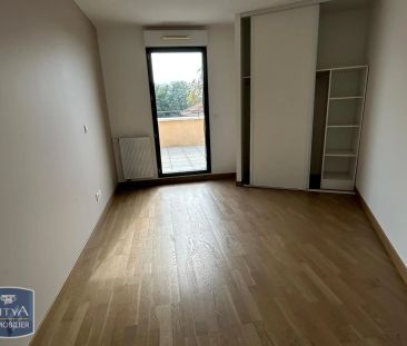 Appartement à louer 4 pièces 78.1m² - Photo 3