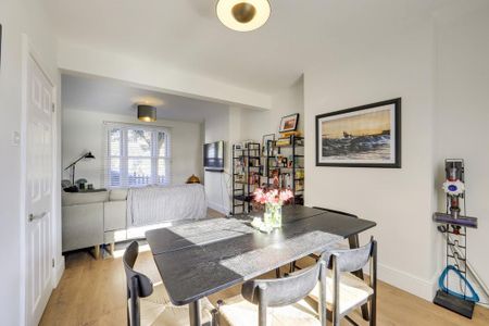 2 bedroom terraced house to rent - Photo 3