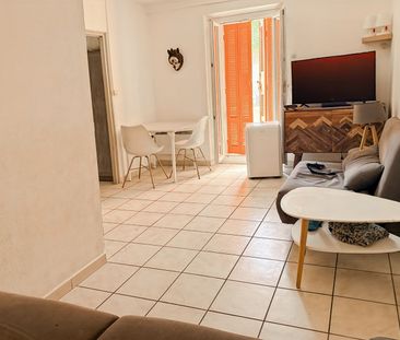 Location appartement 1 pièce, 25.06m², Le Pradet - Photo 1