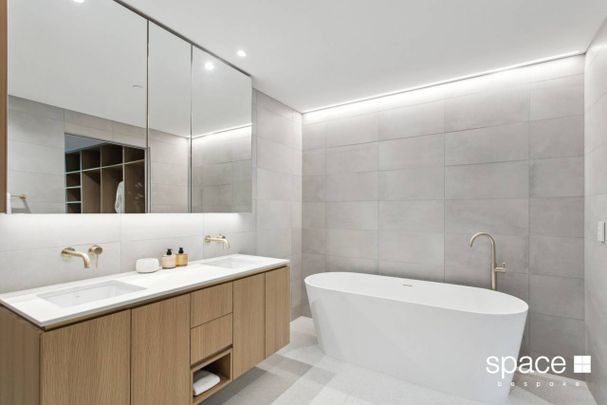 Luxury Parkside Living - Photo 1