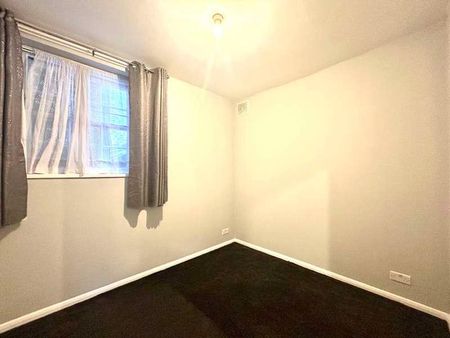 Kings Road, Reading, Berkshire, RG1 - Photo 4