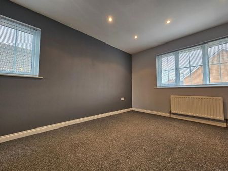 22 Carnbeg Meadows, Antrim, BT41 4RG - Photo 2