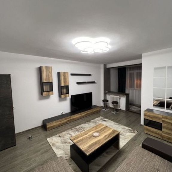 Giurgiului piata progresul etaj 1 - Fotografie 1