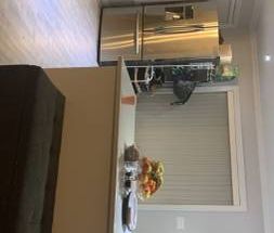 Spacious 2 Bed 1 Bath Basment Surrey - Photo 4