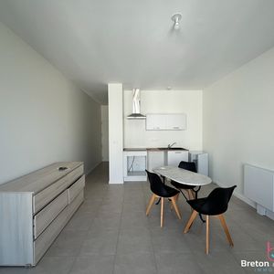 Location Appartement 1 pièce 29m² - Photo 2